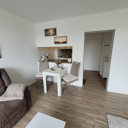 Ferienwohnung Scharbeutz, 1 Raum Fewo Mit Sonnigem Balkon, Ruhig Und Zentral Exterior foto